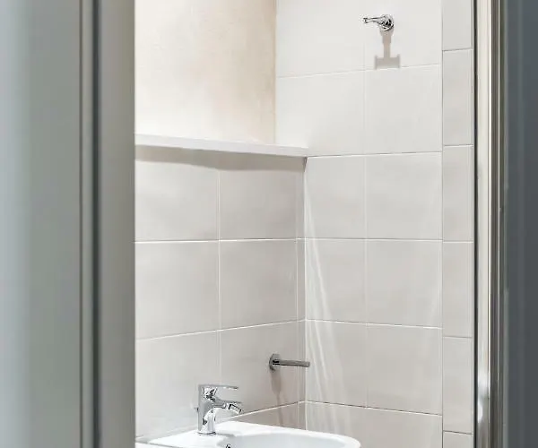 Bellevue Apartment Como